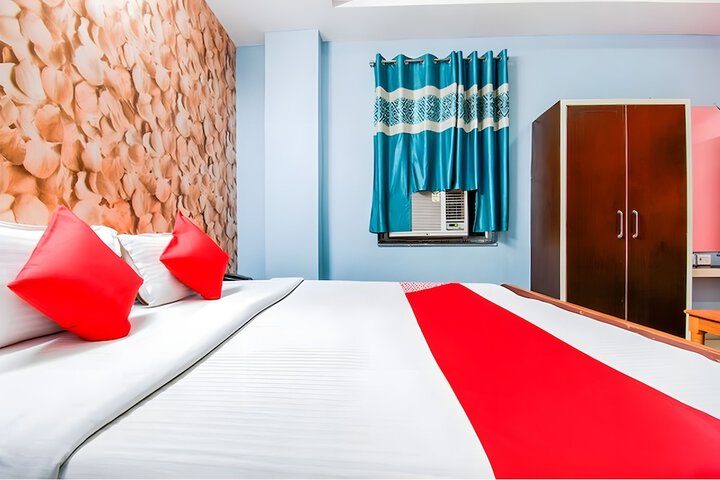 Room 14 of 26