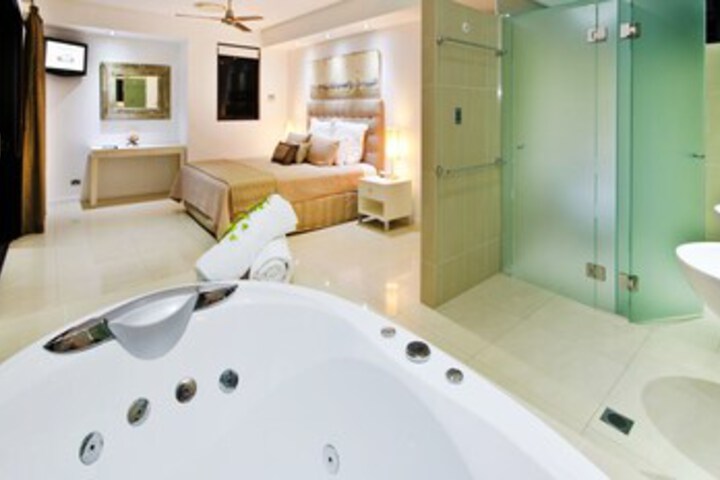 Room 7 of 22