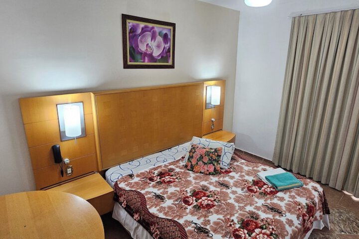 Room 18 of 67