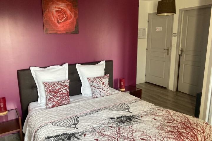 Room 14 of 53