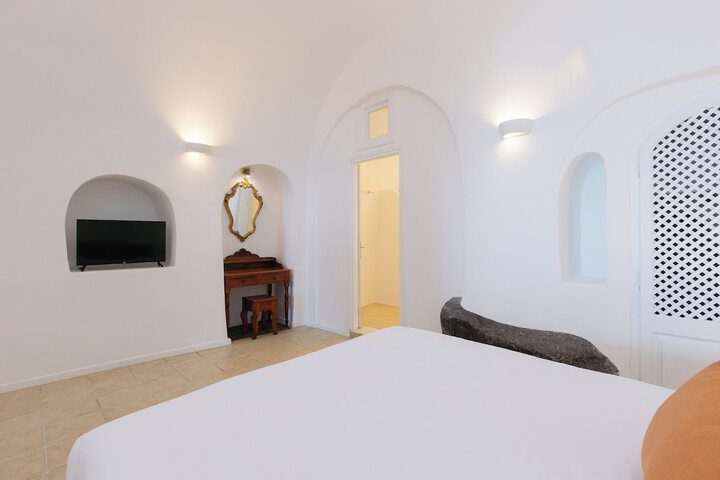 Room 12 of 41