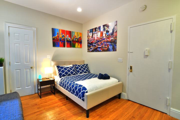 Room 19 of 214