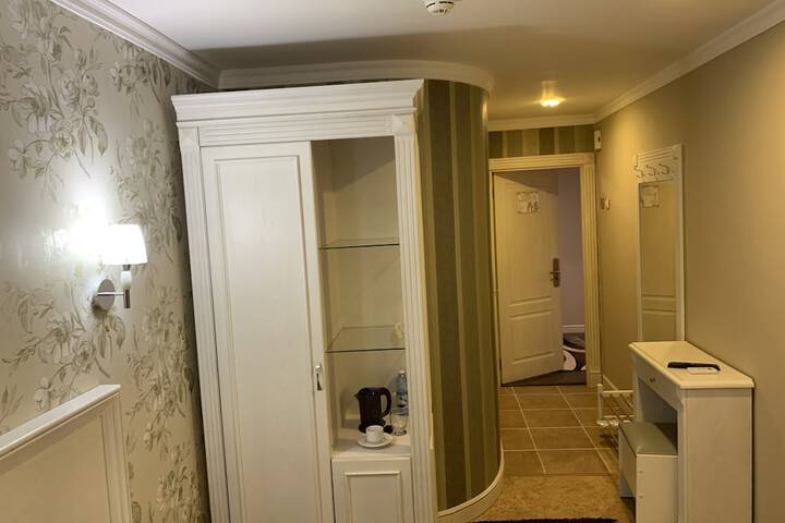 Room 62 of 126