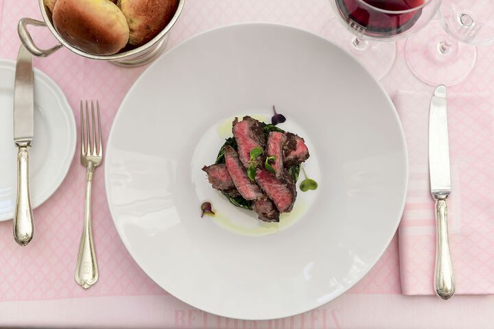 Dining 47 of 83