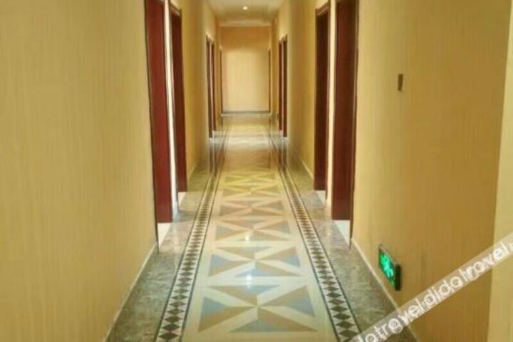 Hotel Interior 11 of 18