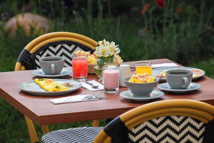 Breakfast/Coffee Service 63 of 73