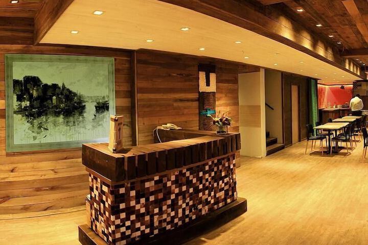 Hotel Interior 4 of 42