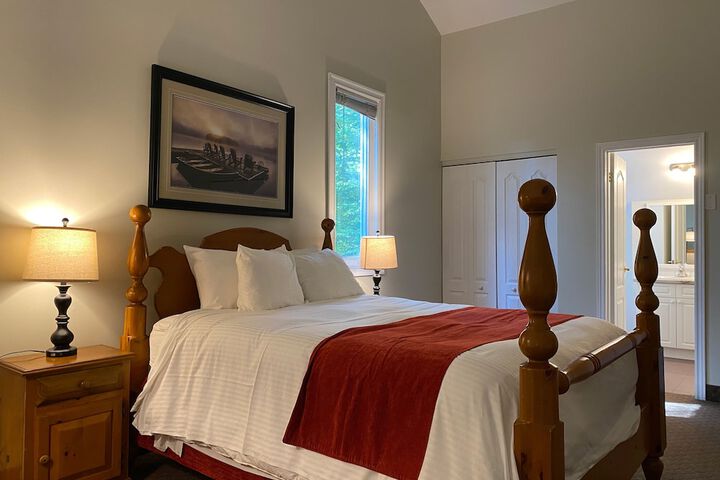 Room 10 of 100