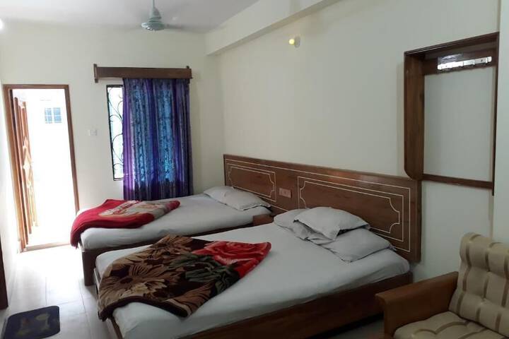 Room 26 of 39