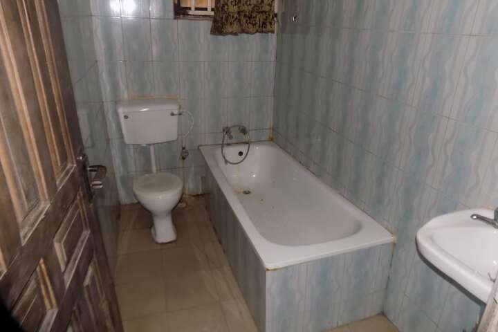 Room 15 of 17