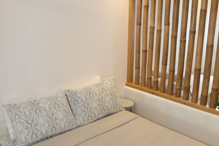 Room 36 of 187