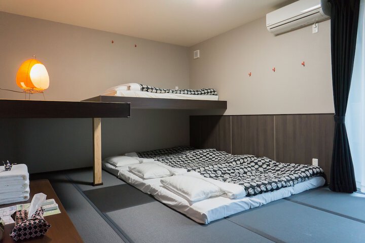Room 9 of 81