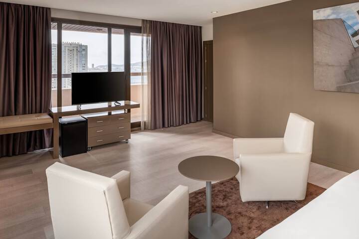 Room 21 of 60