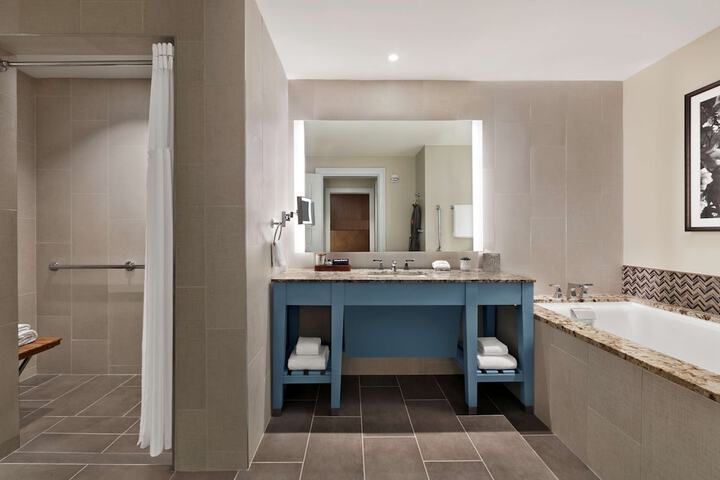 Bathroom shower