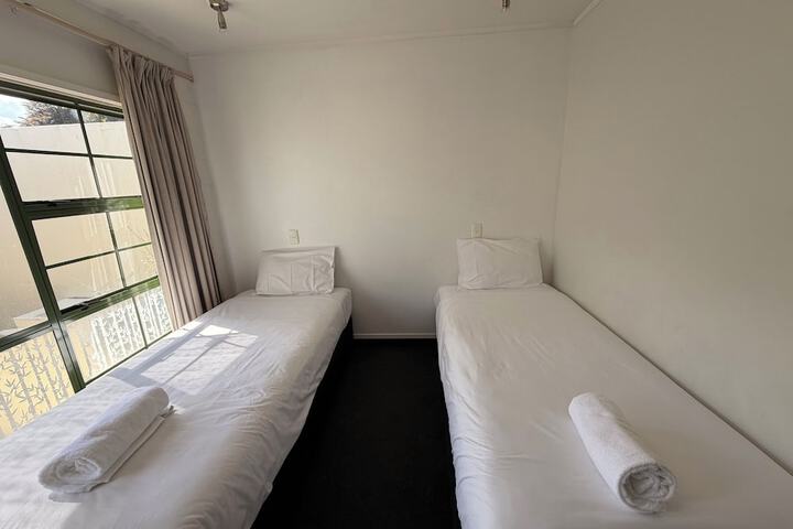 Room 20 of 48