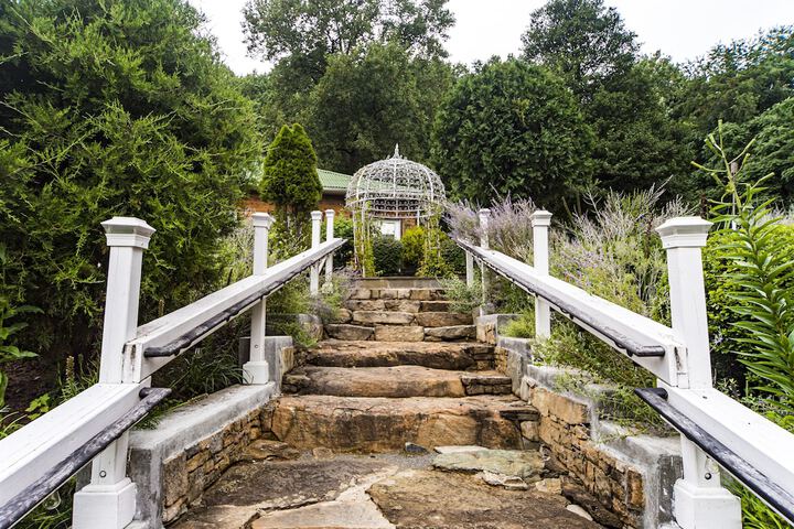 Hotel Exterior 60 of 66