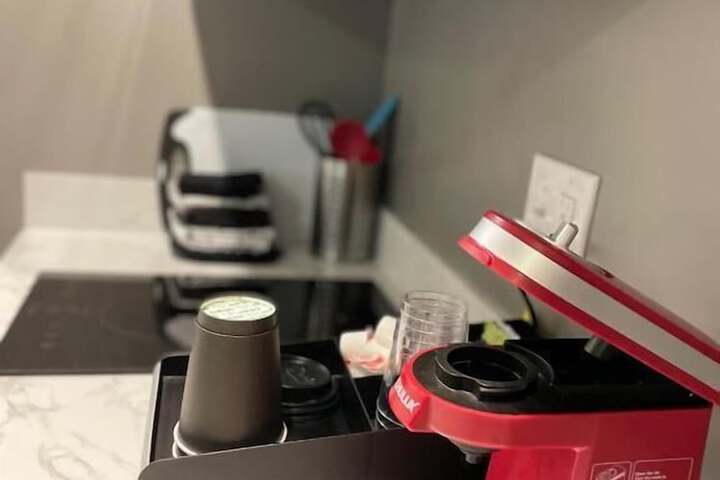 Breakfast/Coffee Service 101 of 147