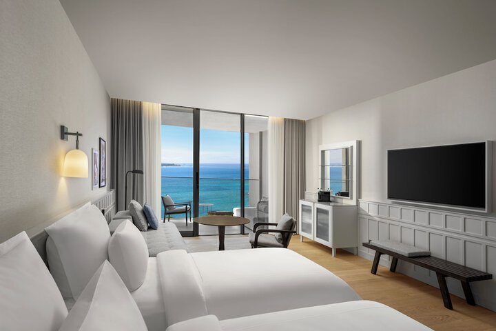 Room 27 of 192