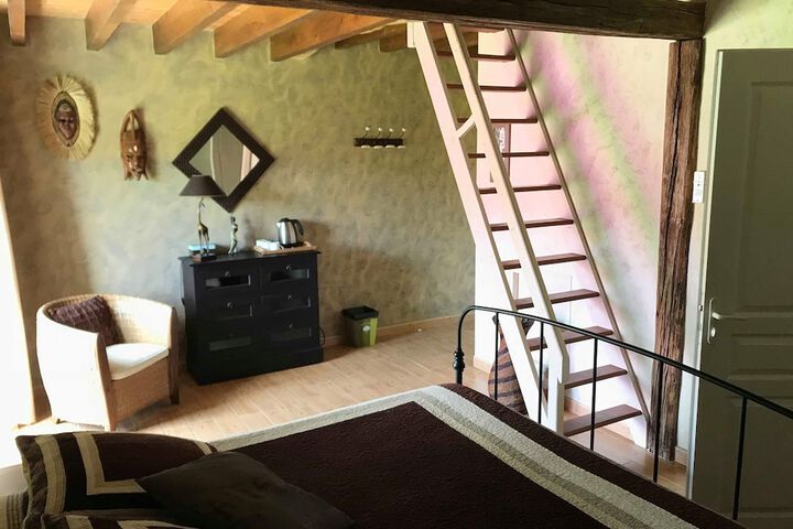 Room 12 of 44