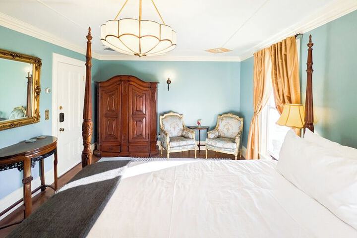 Room 64 of 190