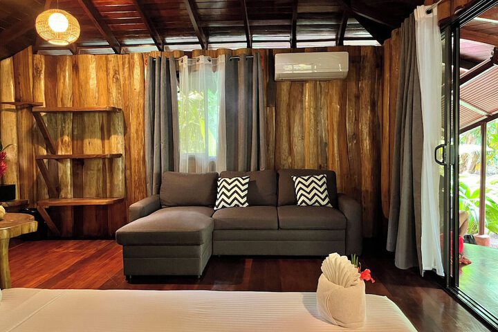 Room 28 of 59