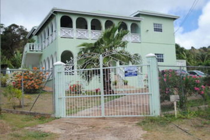 Kimos Place