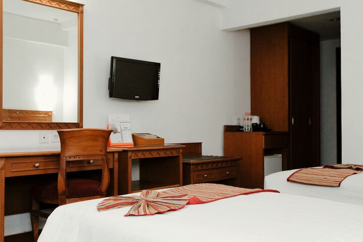 Room 17 of 43