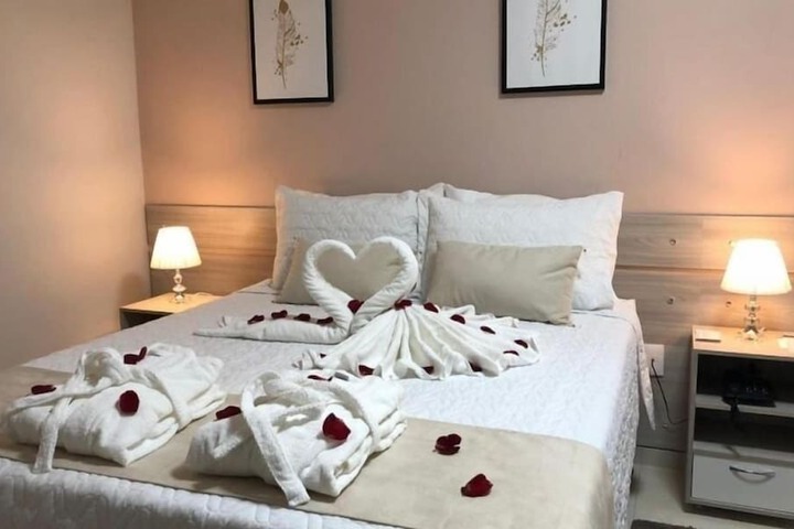Room 8 of 54