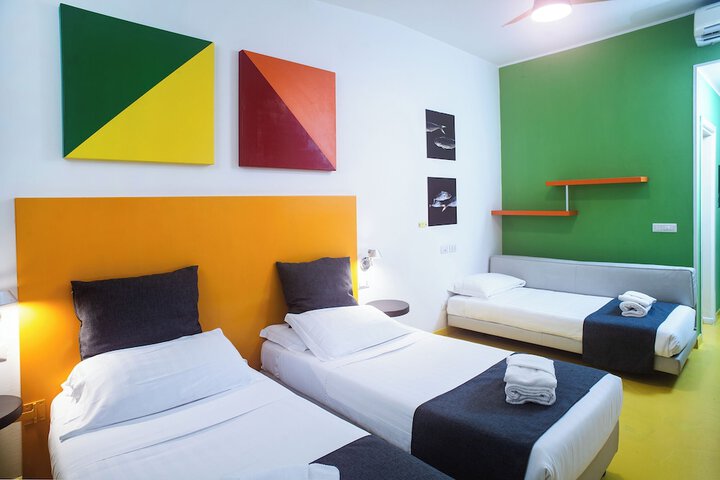 Room 84 of 144