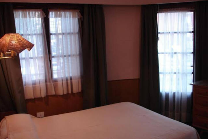 PALACE HOTEL
