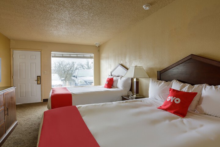 Room 20 of 28