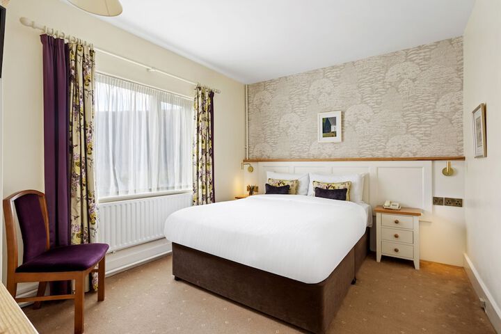 Room 7 of 44