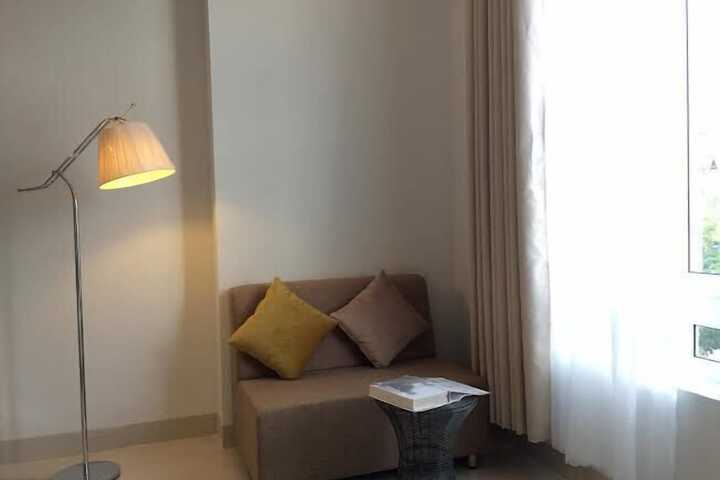 Room 20 of 35