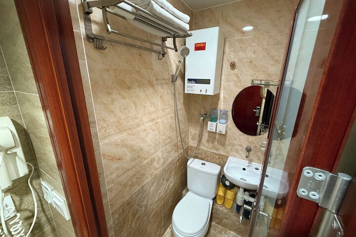 Room 119 of 138
