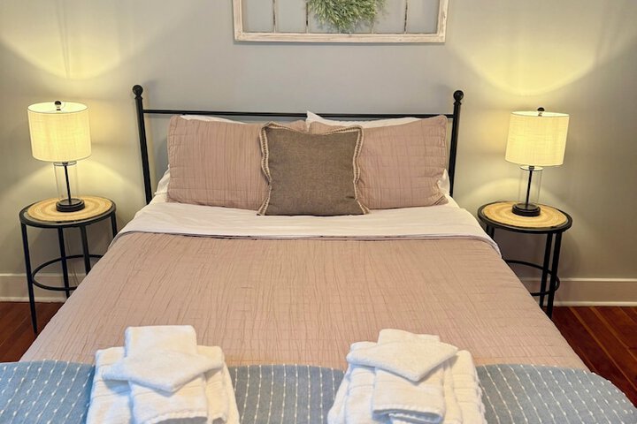 Room 14 of 65