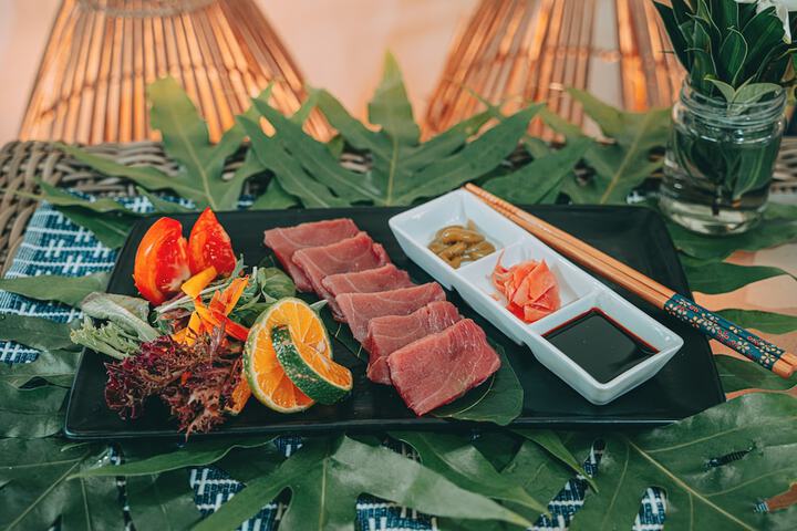 Dining 49 of 79