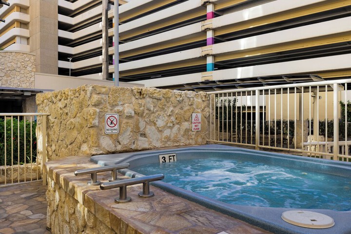 Relaxing Spa