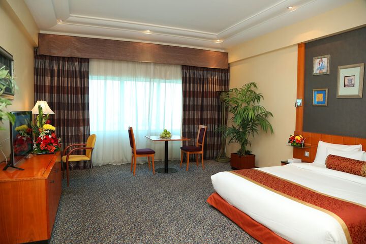 Room 8 of 45