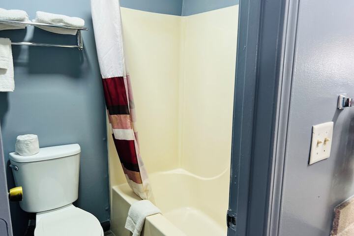 Room 42 of 54
