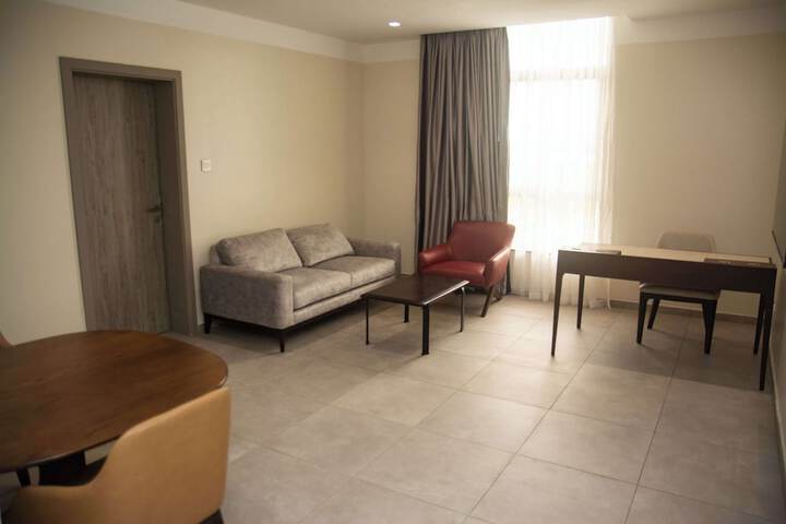 Room 25 of 41