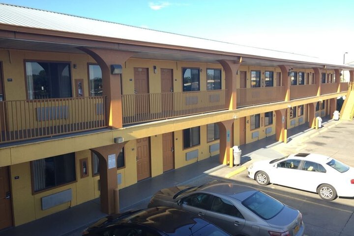 Photo of PREMIER INN