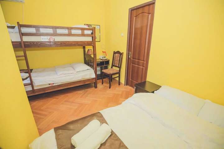 Room 26 of 39