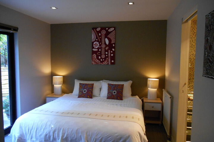 Room 7 of 34