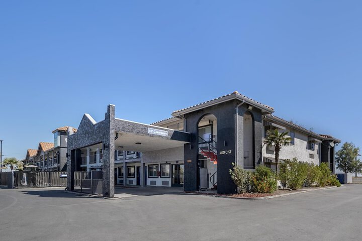 Exterior Photo