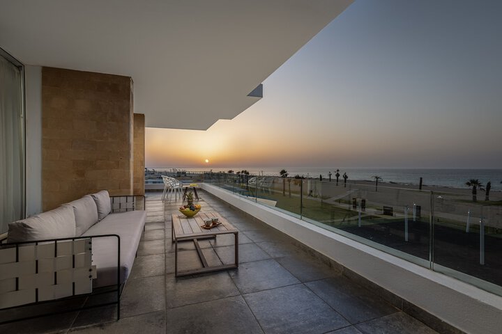 Terrace/Patio 80 of 136