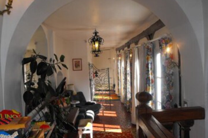 Ballroom/Hall 11 of 30