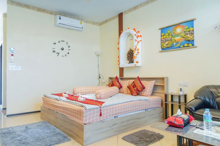 Room 55 of 196