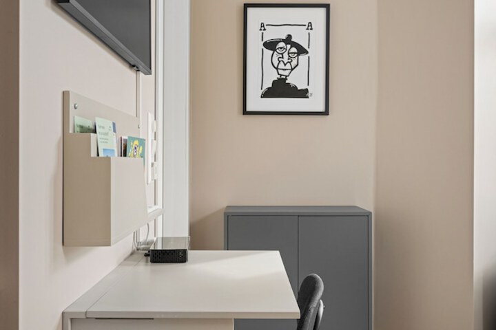 Room 66 of 154