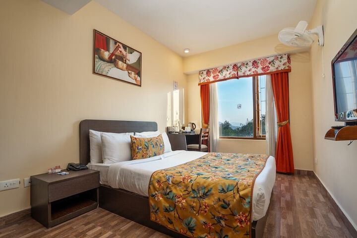 Room 35 of 60