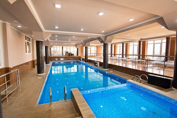 Pool 31 of 51